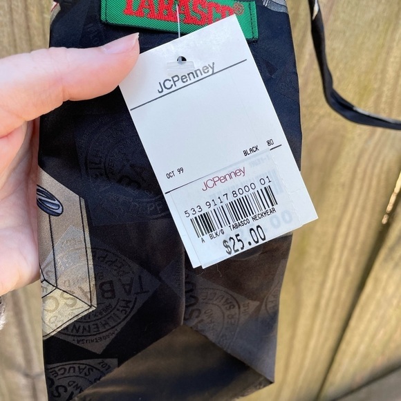 Vintage Tabasco 100% Silk Gator and Computer Novelty Printed Neck Tie - Picture 5 of 8